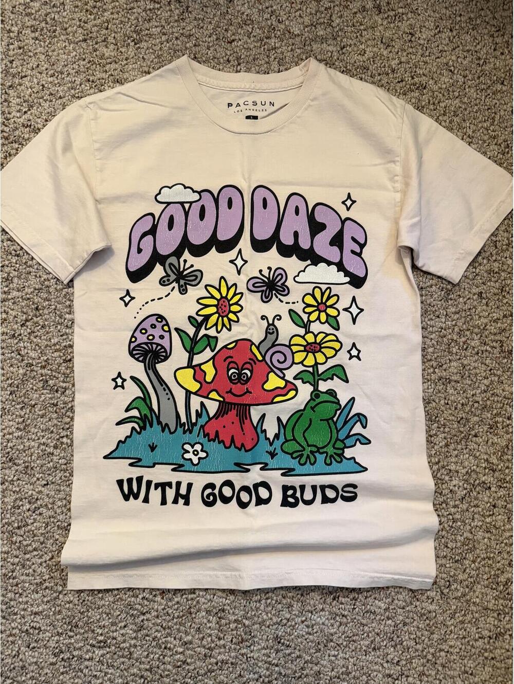 Pacsun Good Daze w/good buds graphic tee